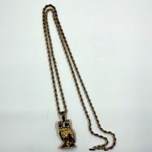 Vintage Monet Signed Thick Chain Necklace With Owl Pendant
